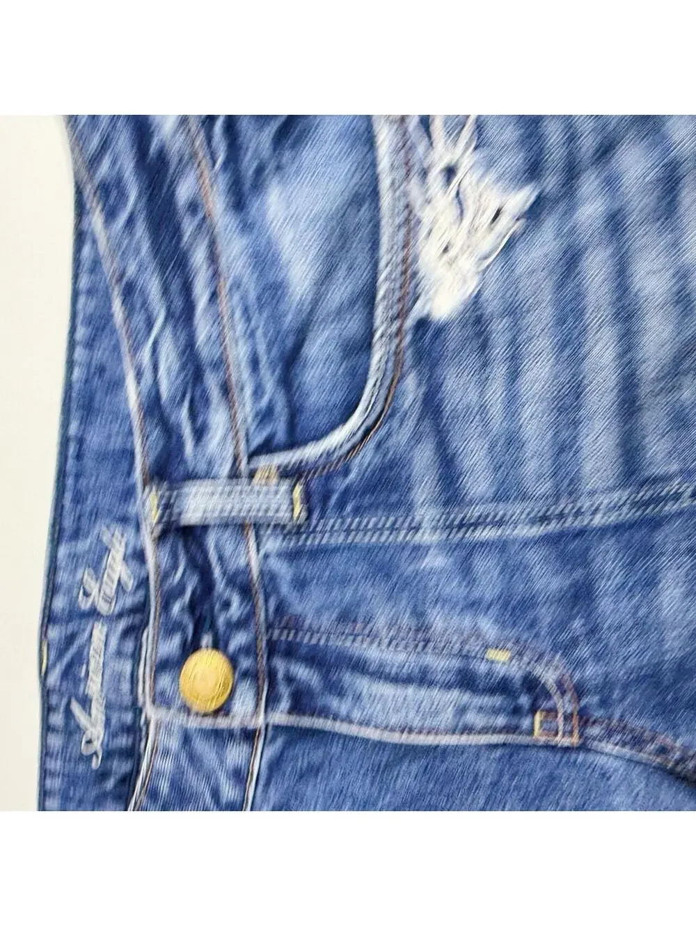American Eagle Outfitters blue denim shorts Medium Wash